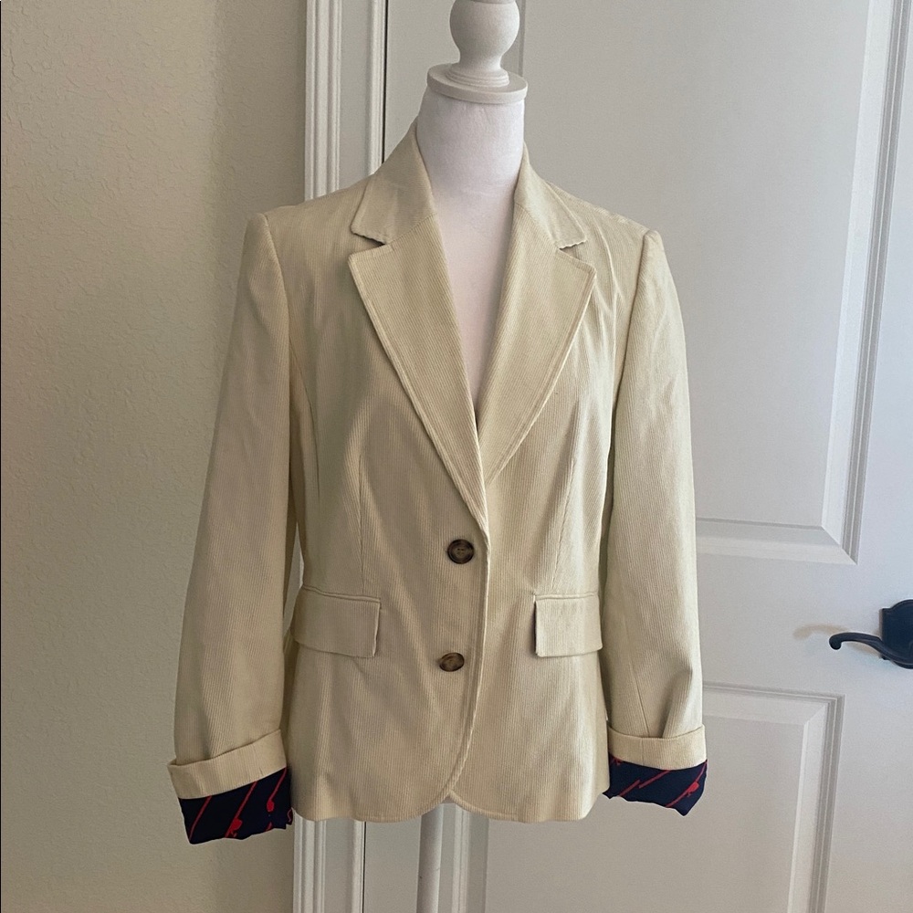 Vineyard Vines Cream Blazer with Navy Accents